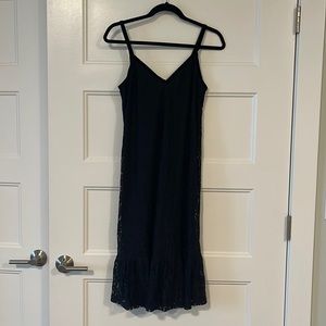 Soprano black lace dress